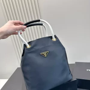 Fashion Size27x26cm Bucket bag with Strap BB-921850