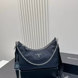 3Sizes  Small:8.7"x4.3" Medium:9.4"x4.7" Big:11"x5.5" Crossbody bag with Adjustable Straps BB-921853
