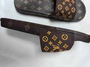 Classical High Quality prints Slippers LX-872370 photo review