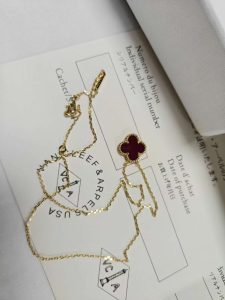 7 Color Fashion 5-Flowers Bracelet QTSL-9110062 photo review
