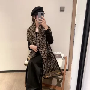 Black&Khaki
