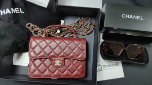 Leather Size14x18x3cm Chains Messenger bag BB-921885 photo review