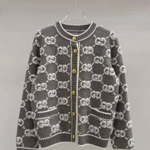 Round neck letter thick wool cardigan MY-93213
