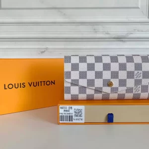 White Squares & Apricot Linings