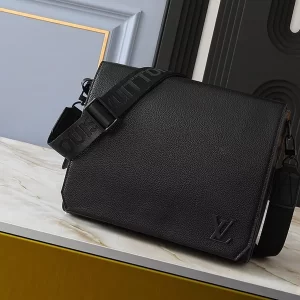 5Colors 28x24x10cm Genuine Leather Messenger bag with Adjustable straps BB-9211027