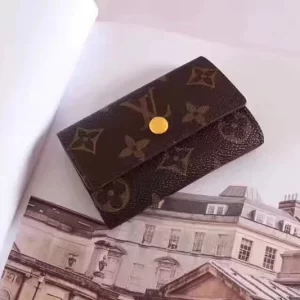 Brown & Yellow Lining