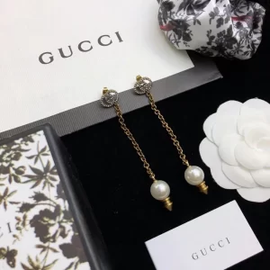 Pearls earrings ED-931262