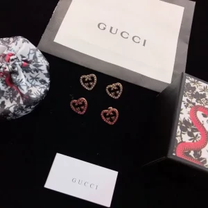 Colorfuls Hearts Stone-set earrings ED-931267